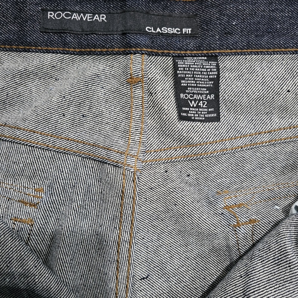 ROCAWEAR Men's Classic Fit Dark Wash Denim Jeans W42 L32 - Picture 8 of 8